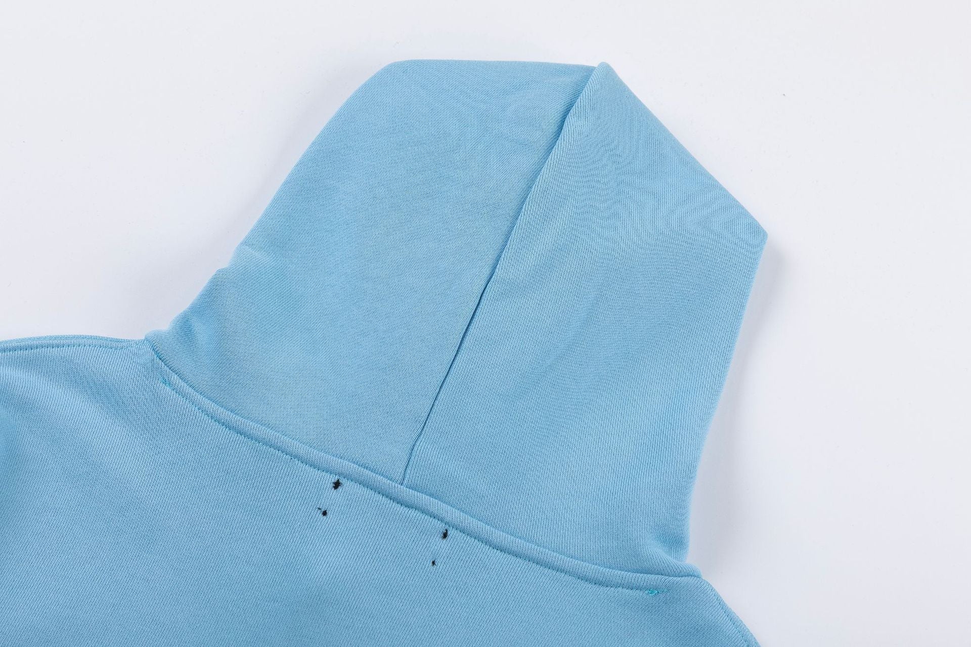 AMRI Hoodies